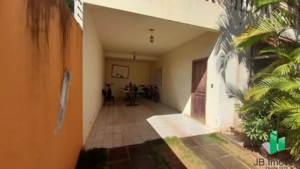 Casa à venda com 3 quartos, 150m² - Foto 4