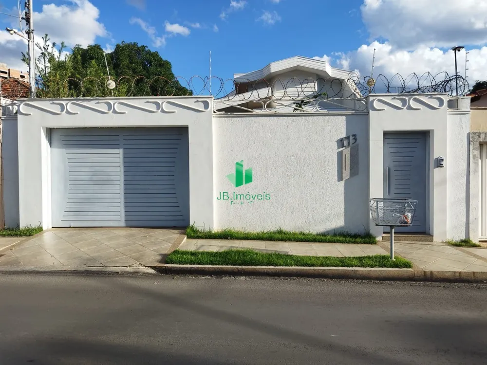Casa, 4 quartos, 1 m² - Foto 1