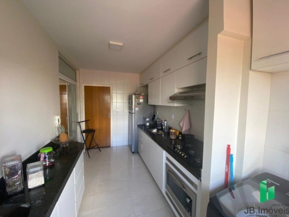Apartamento à venda com 2 quartos, 12m² - Foto 4