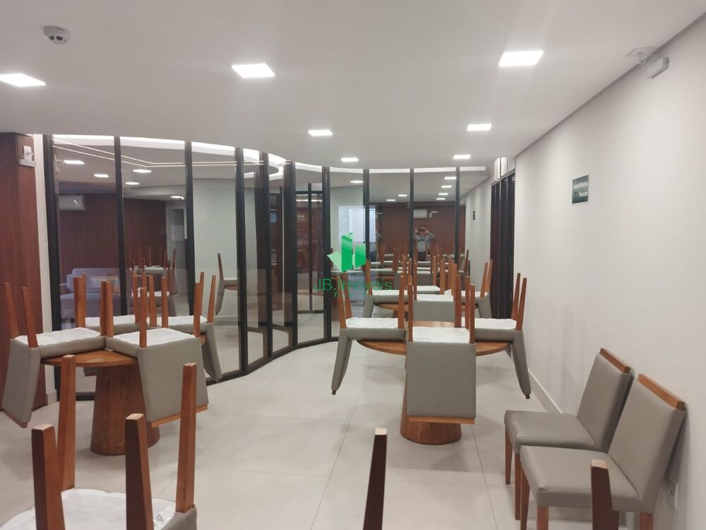 Apartamento para alugar com 3 quartos, 111m² - Foto 12
