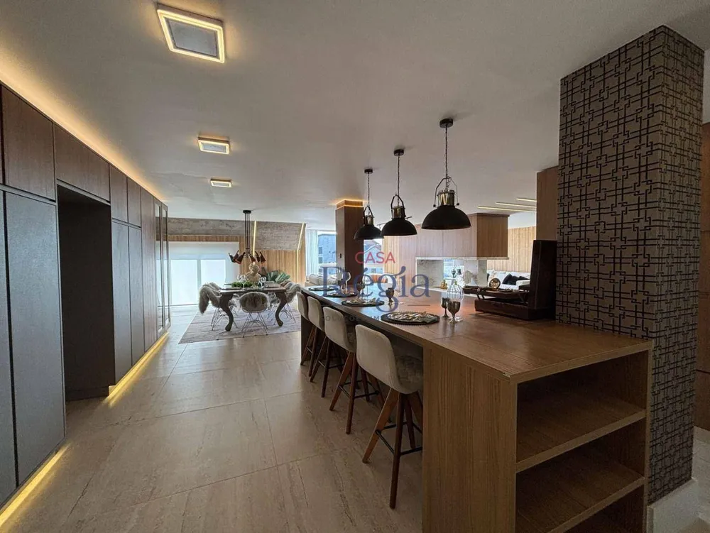 Apartamento, 4 quartos, 320 m² - Foto 2