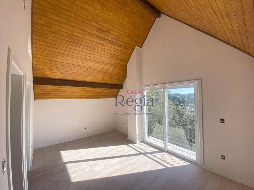 Apartamento, 3 quartos, 150 m² - Foto 2