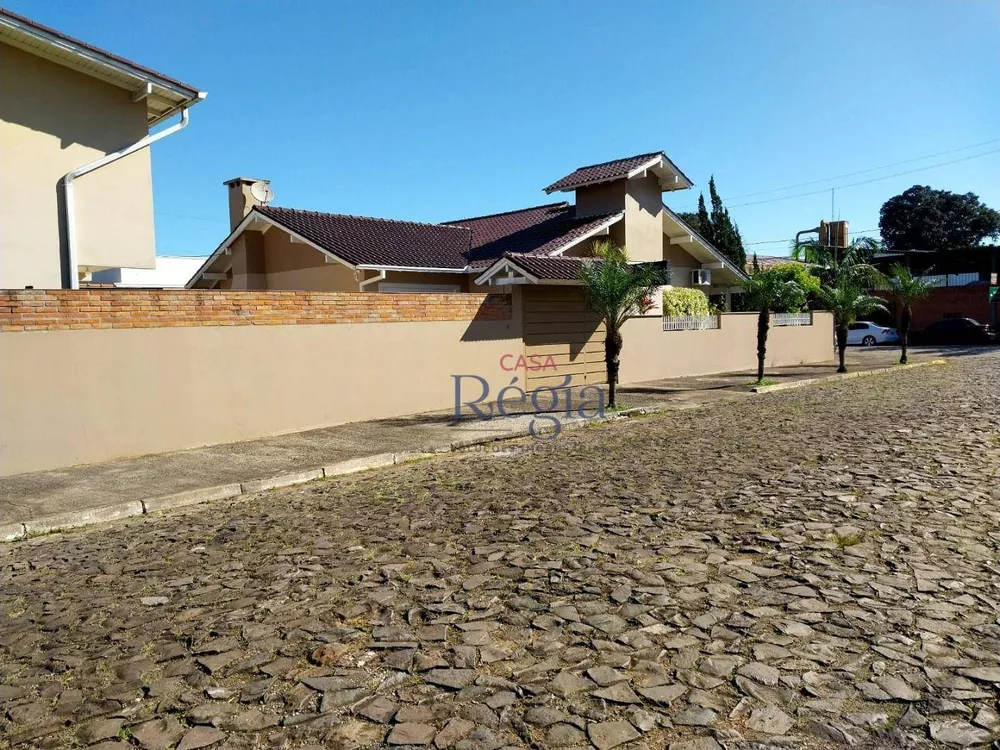 Casa à venda com 3 quartos, 240m² - Foto 12