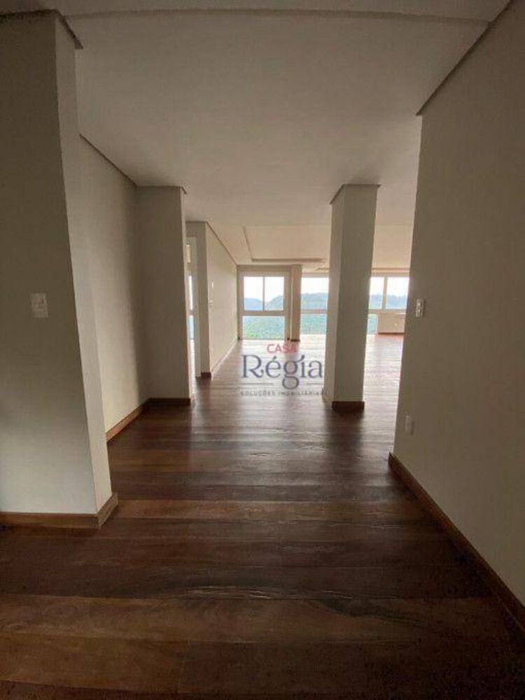 Apartamento, 4 quartos, 255 m² - Foto 1
