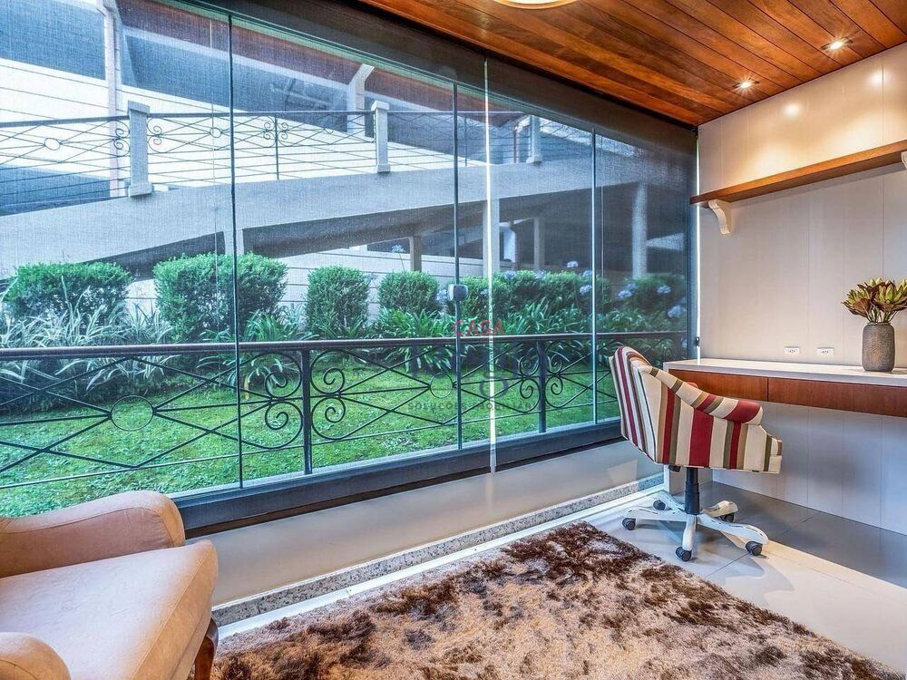 Apartamento, 3 quartos, 153 m² - Foto 1