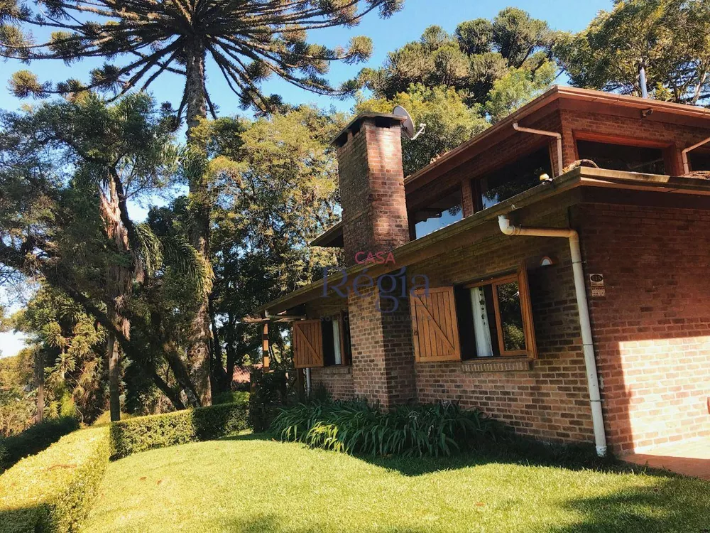 Casa à venda com 3 quartos, 236m² - Foto 3