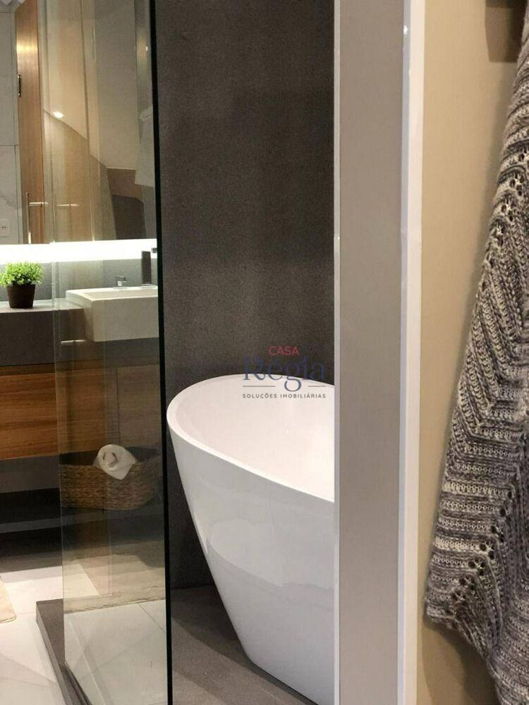 Apartamento à venda com 4 quartos, 235m² - Foto 4
