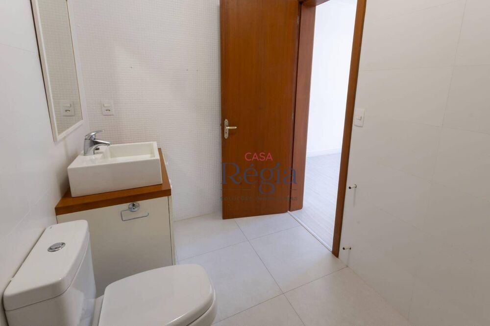 Apartamento à venda com 2 quartos, 73m² - Foto 2