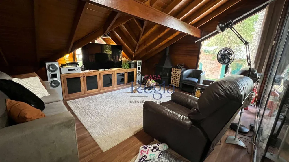 Casa, 3 quartos, 260 m² - Foto 1