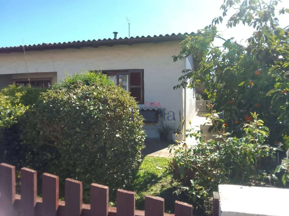 Casa, 3 quartos, 202 m² - Foto 1