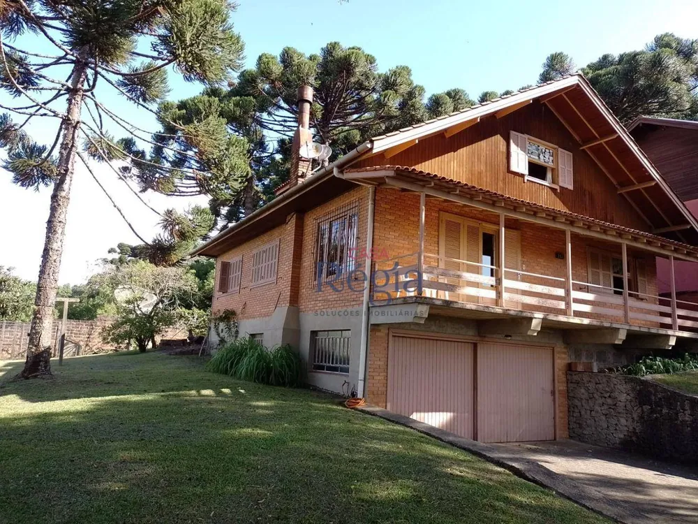 Casa, 4 quartos, 180 m² - Foto 1