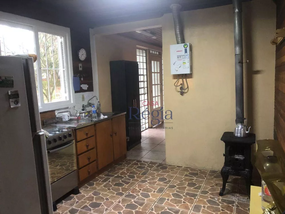 Casa à venda com 4 quartos, 137m² - Foto 5