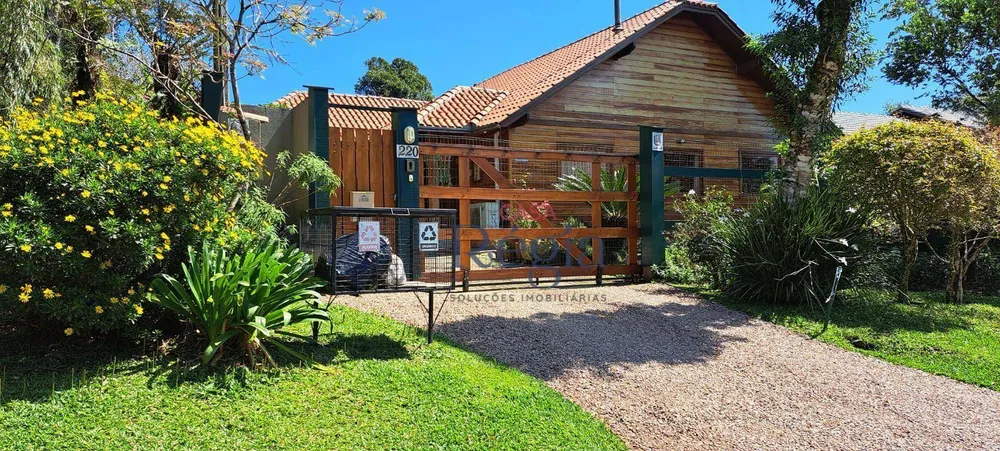 Casa, 2 quartos, 142 m² - Foto 1