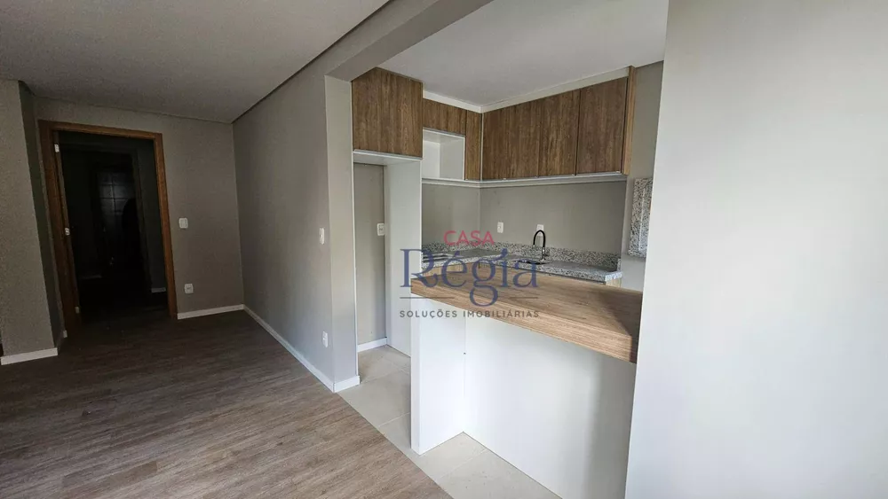 Apartamento à venda com 2 quartos, 68m² - Foto 4