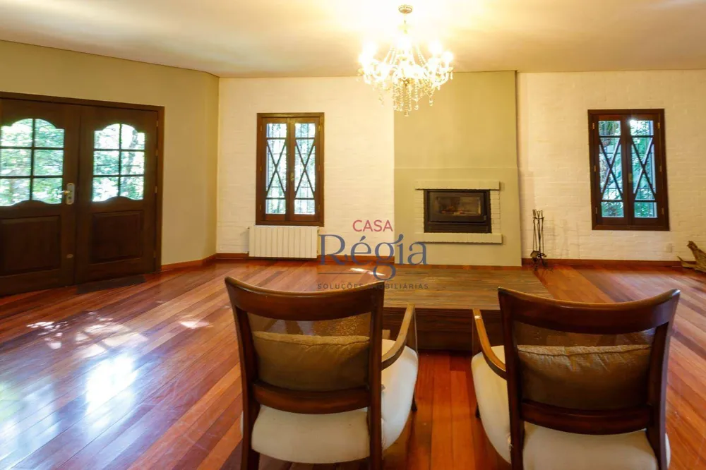 Casa, 4 quartos, 337 m² - Foto 2