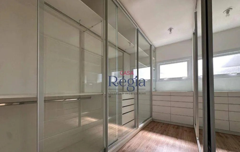 Casa, 3 quartos, 246 m² - Foto 9