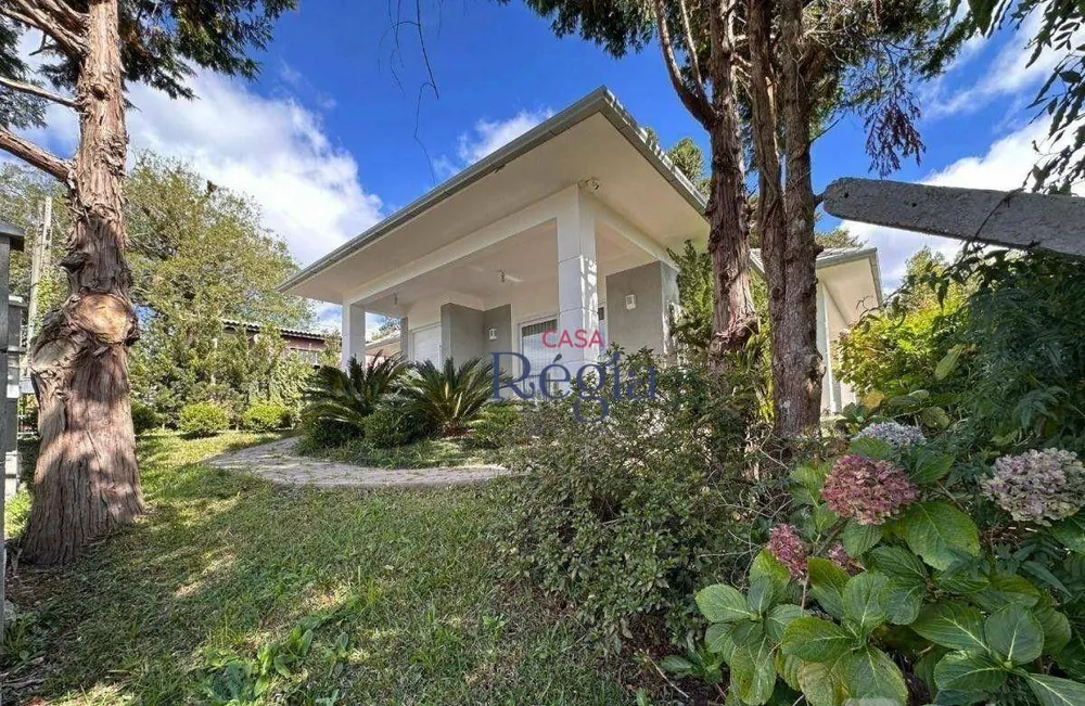 Casa, 3 quartos, 246 m² - Foto 1