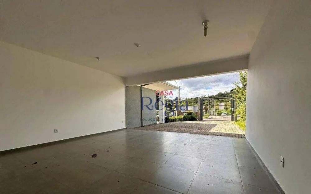 Casa, 3 quartos, 246 m² - Foto 1