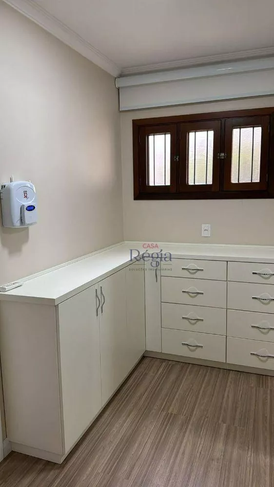 Casa de Condomínio à venda com 3 quartos, 214m² - Foto 11