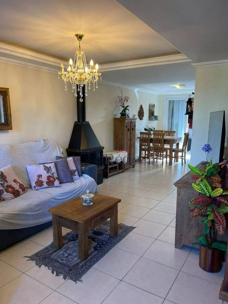 Casa de Condomínio à venda com 3 quartos, 83m² - Foto 1