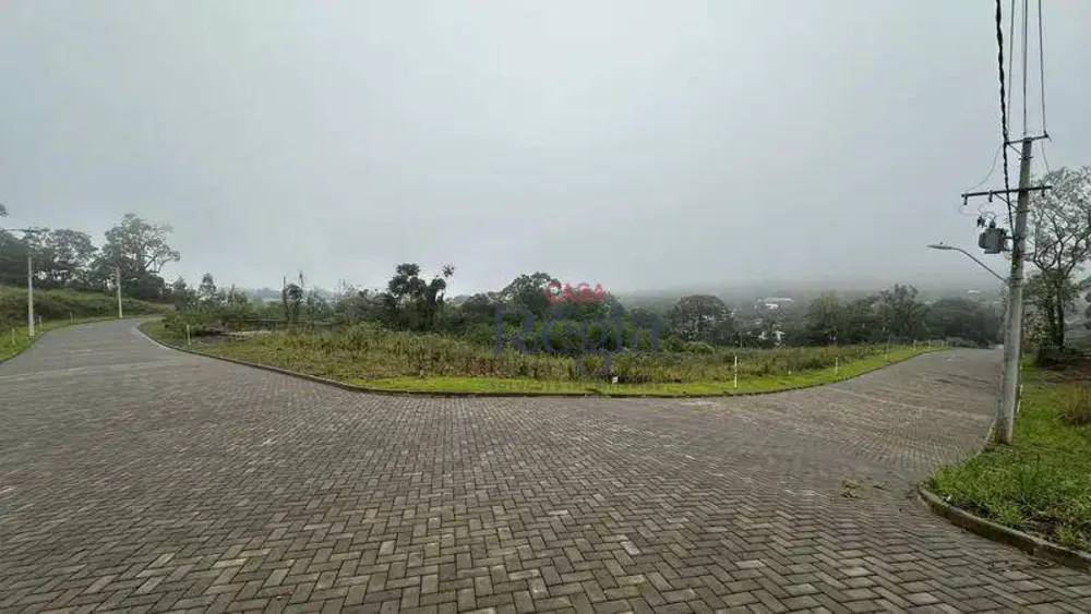 Loteamento e Condomínio, 515 m² - Foto 1