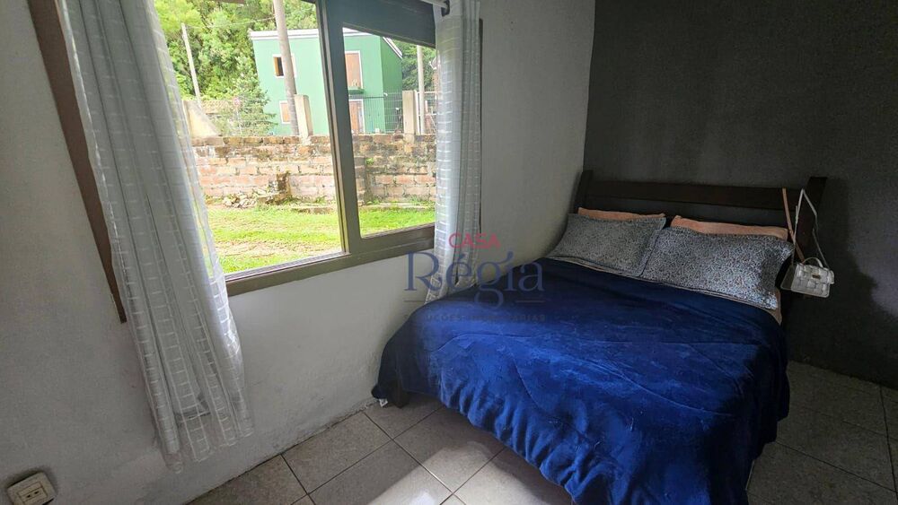 Casa à venda com 4 quartos, 241m² - Foto 12
