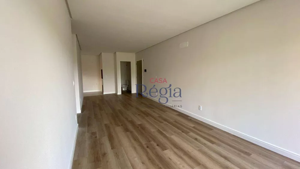 Apartamento à venda com 2 quartos, 128m² - Foto 2