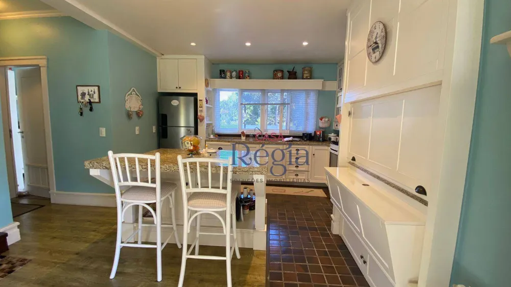 Casa, 5 quartos, 270 m² - Foto 4
