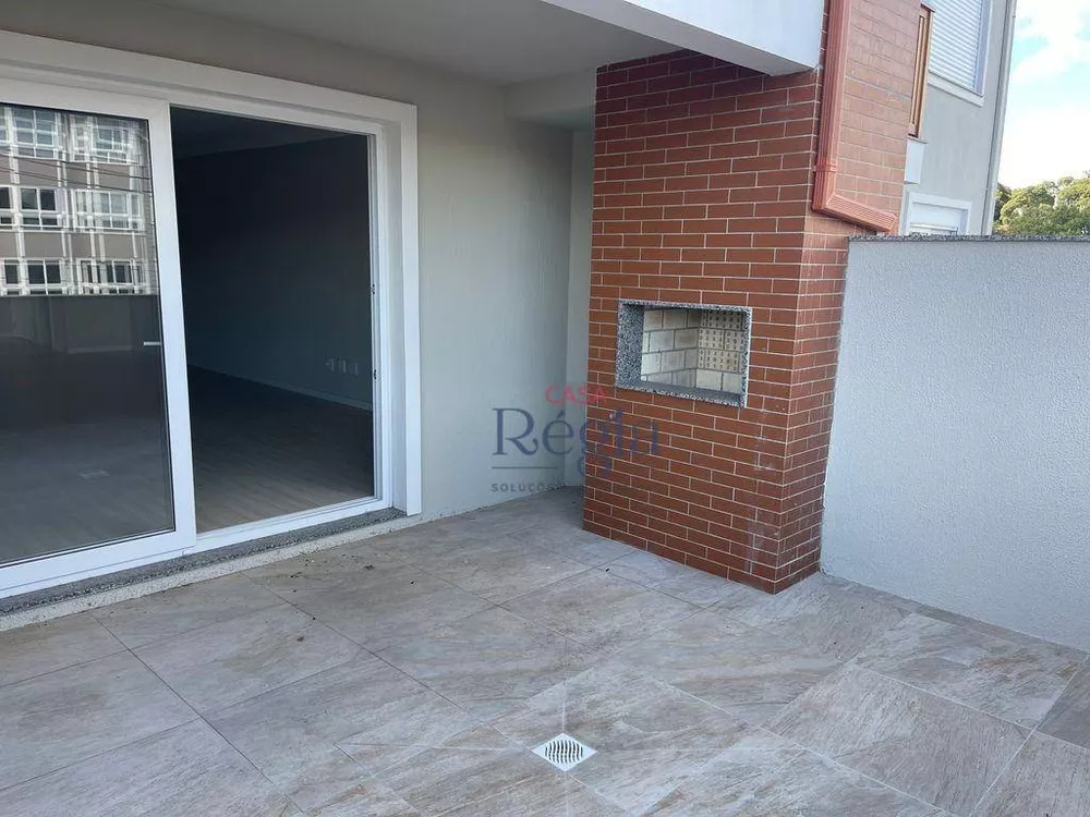 Apartamento à venda com 2 quartos, 105m² - Foto 3