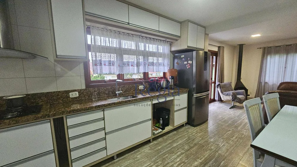 Casa, 3 quartos, 288 m² - Foto 11
