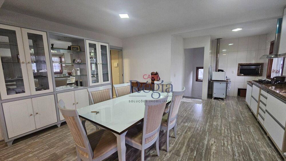 Casa, 3 quartos, 288 m² - Foto 8