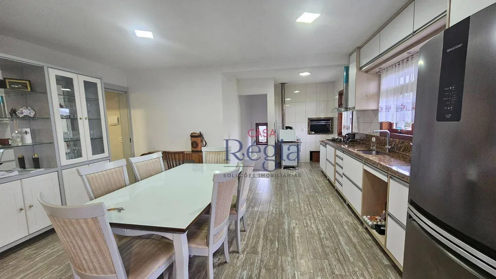 Casa, 3 quartos, 288 m² - Foto 15