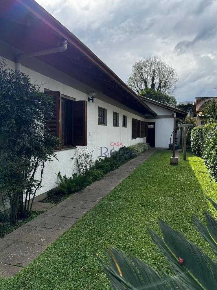 Casa à venda e aluguel com 4 quartos, 269m² - Foto 11