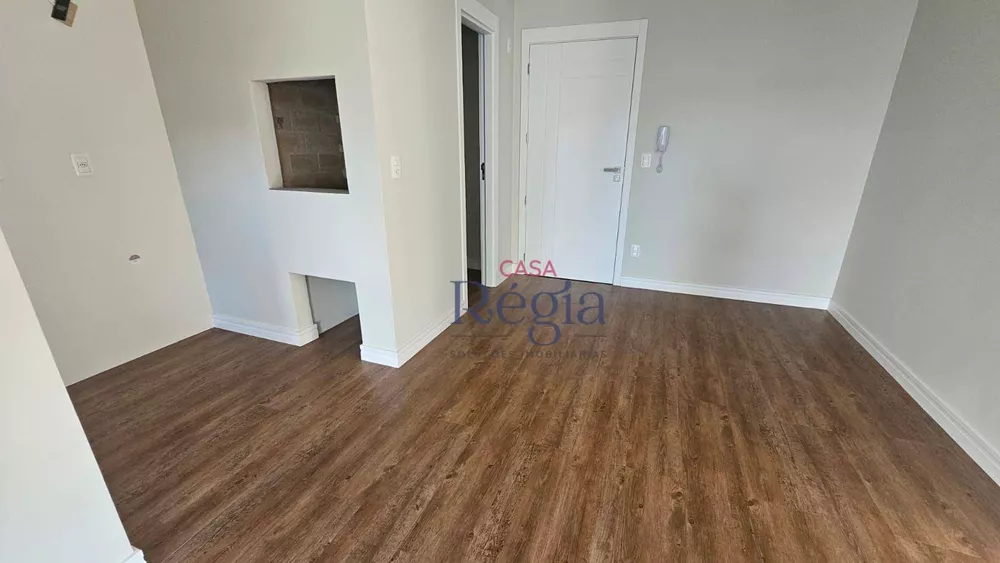 Apartamento à venda com 2 quartos, 70m² - Foto 7