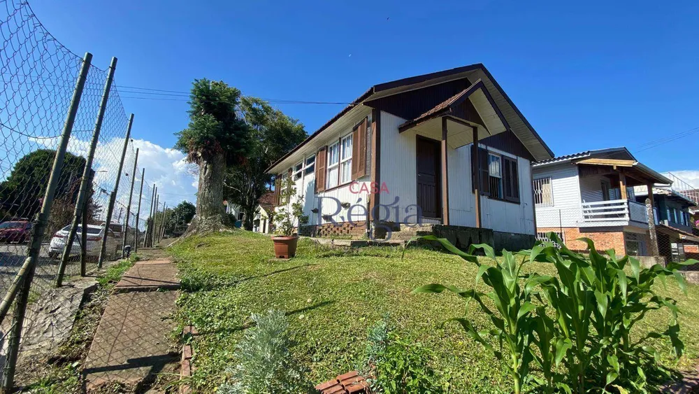 Casa, 6 quartos, 127 m² - Foto 1