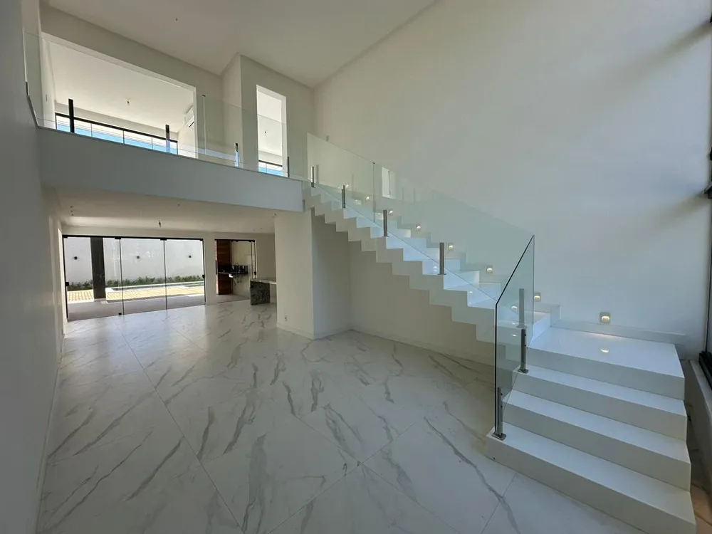 Casa, 4 quartos, 345 m² - Foto 1