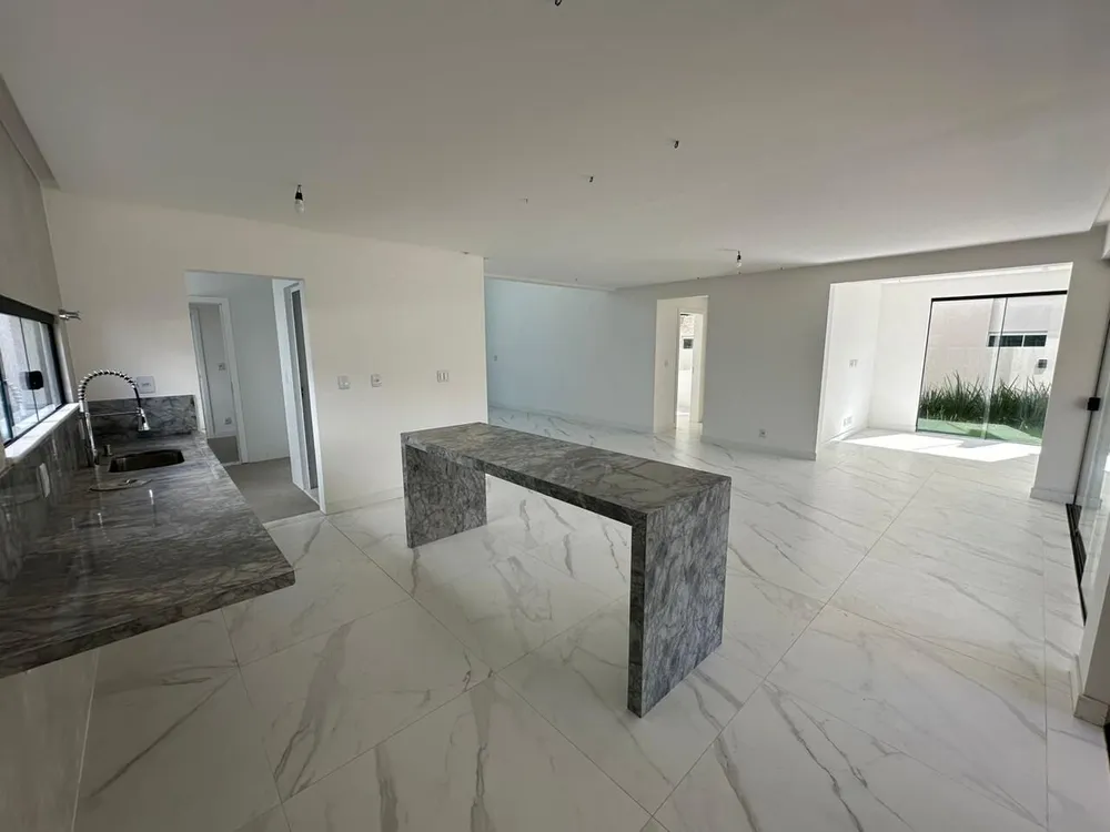 Casa, 4 quartos, 345 m² - Foto 2