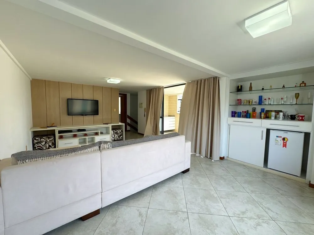 Cobertura, 4 quartos, 220 m² - Foto 2