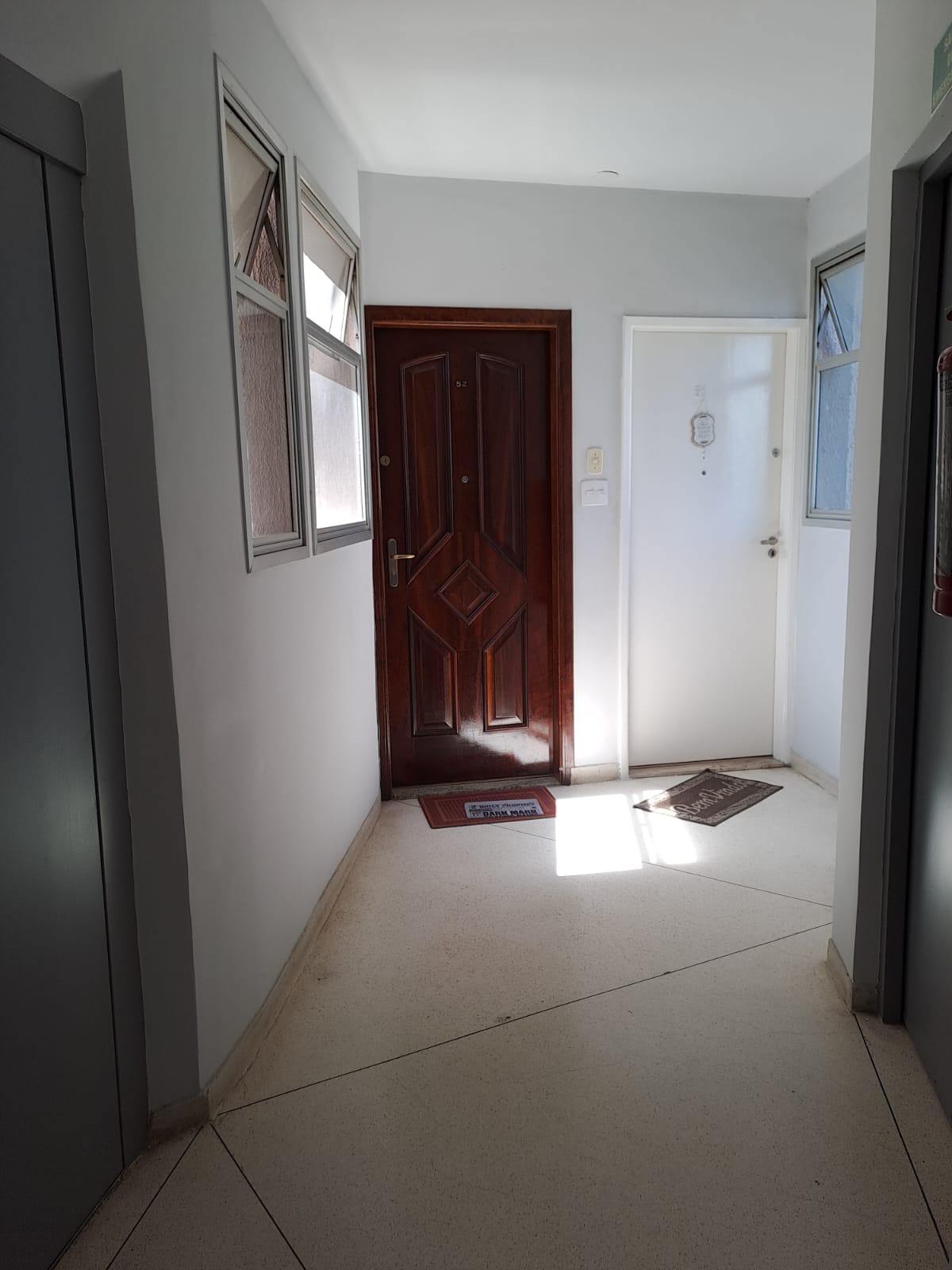 Apartamento à venda com 3 quartos, 76m² - Foto 8