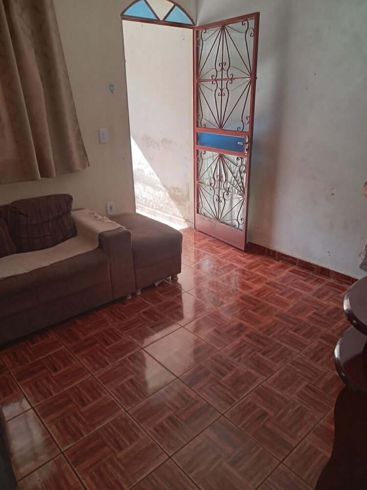 Casa, 2 quartos, 70 m² - Foto 1