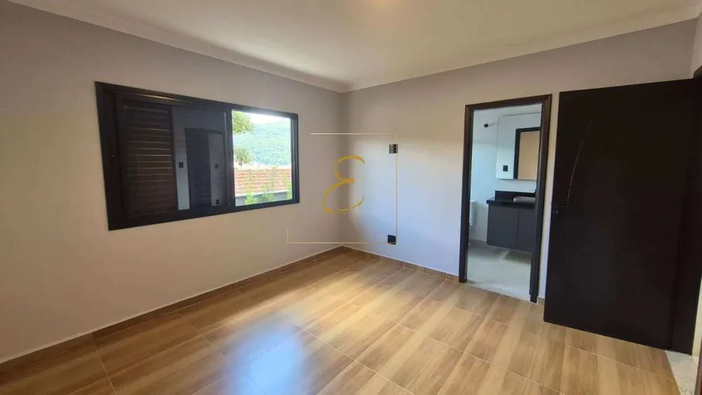 Casa, 4 quartos, 270 m² - Foto 5