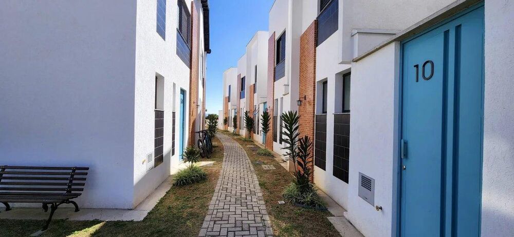 Casa de Condomínio à venda com 2 quartos, 63m² - Foto 1