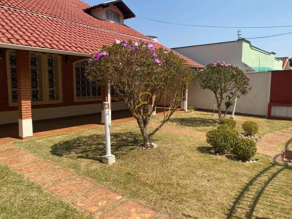 Casa, 4 quartos, 300 m² - Foto 1
