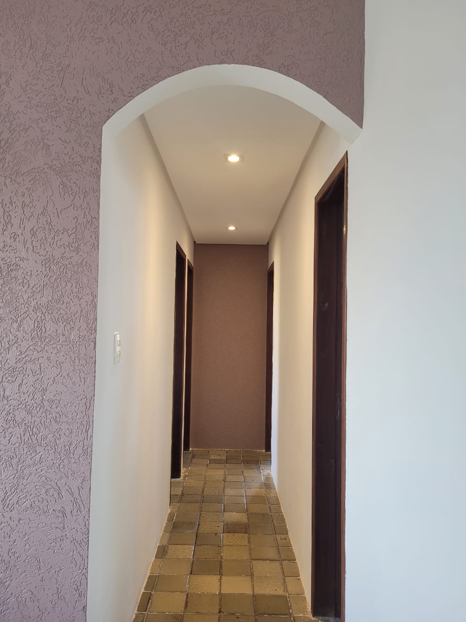 Apartamento à venda com 3 quartos, 94m² - Foto 8