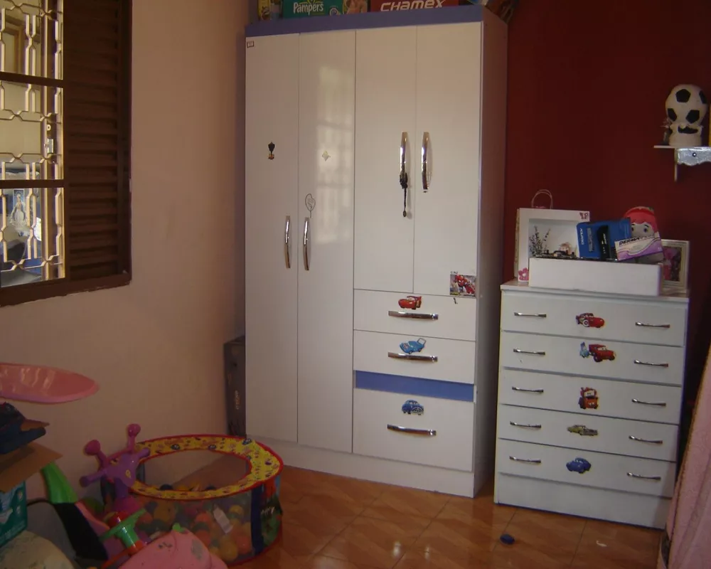 Casa, 3 quartos, 168 m² - Foto 1
