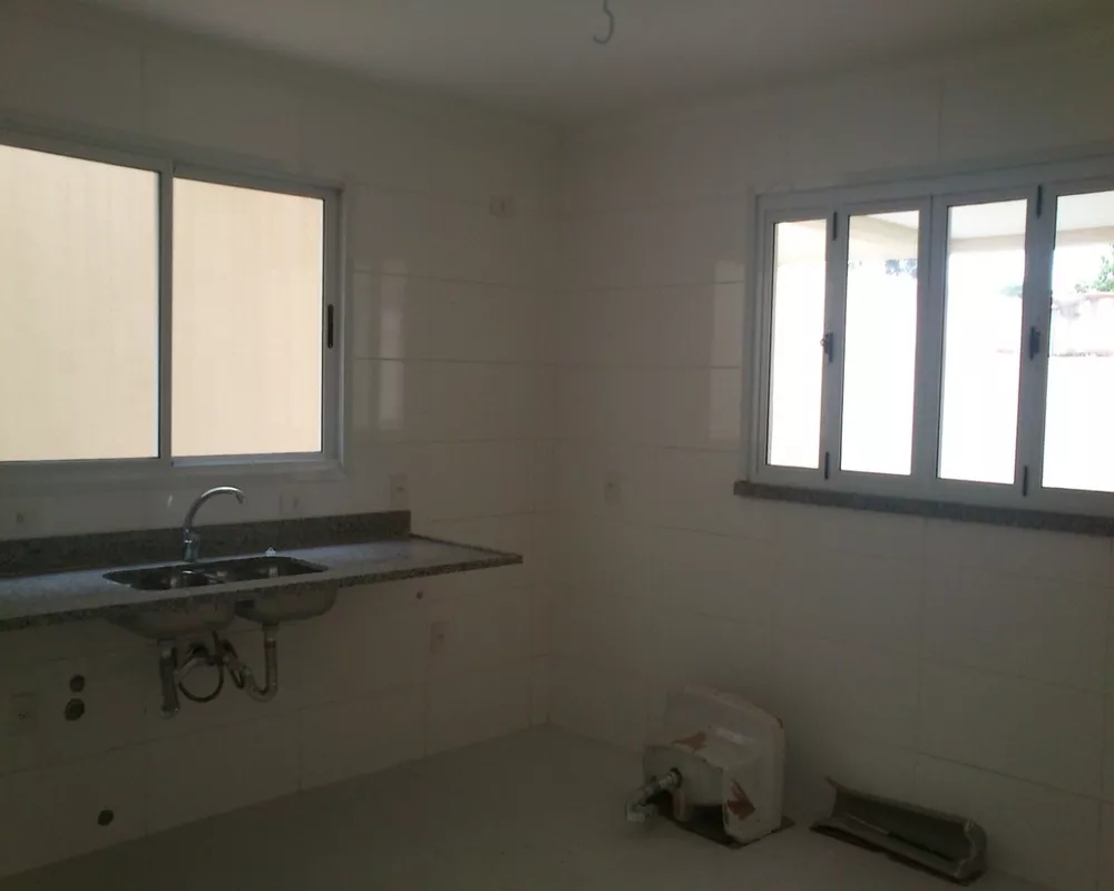 Casa à venda com 3 quartos, 163m² - Foto 5