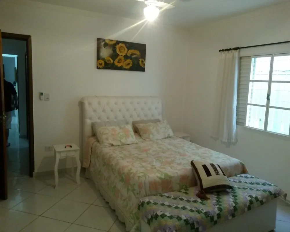 Casa, 2 quartos, 130 m² - Foto 1