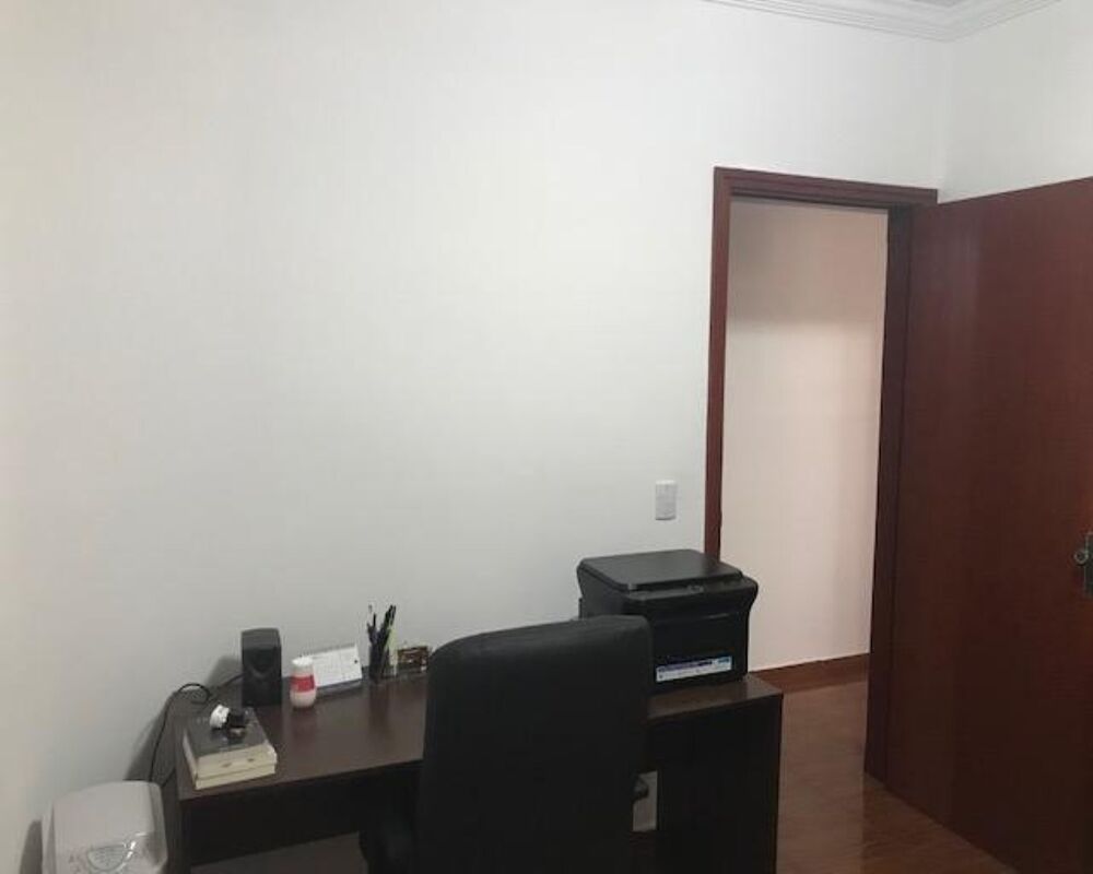 Casa, 3 quartos, 267 m² - Foto 23