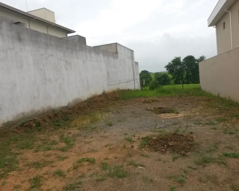 Terreno, 200 m² - Foto 1
