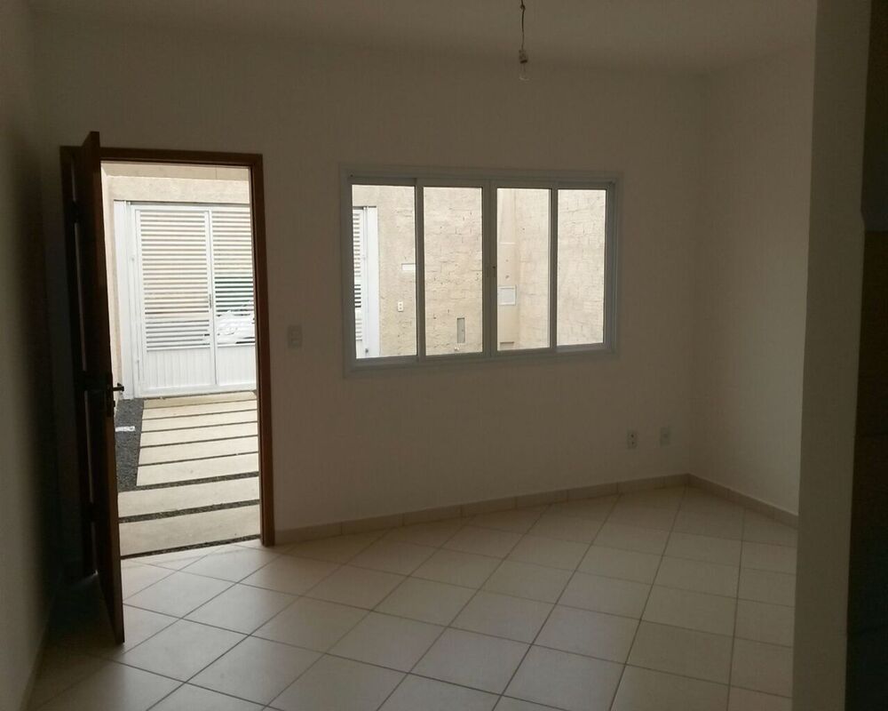 Casa, 2 quartos, 61 m² - Foto 2